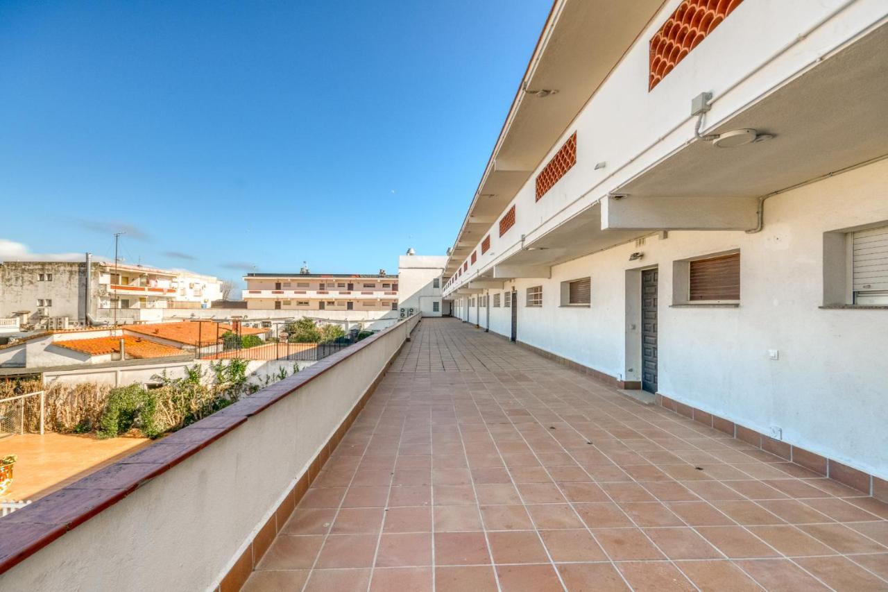 Oasis 11 Empuriabrava - Immo Barnedaアパートメント エクステリア 写真