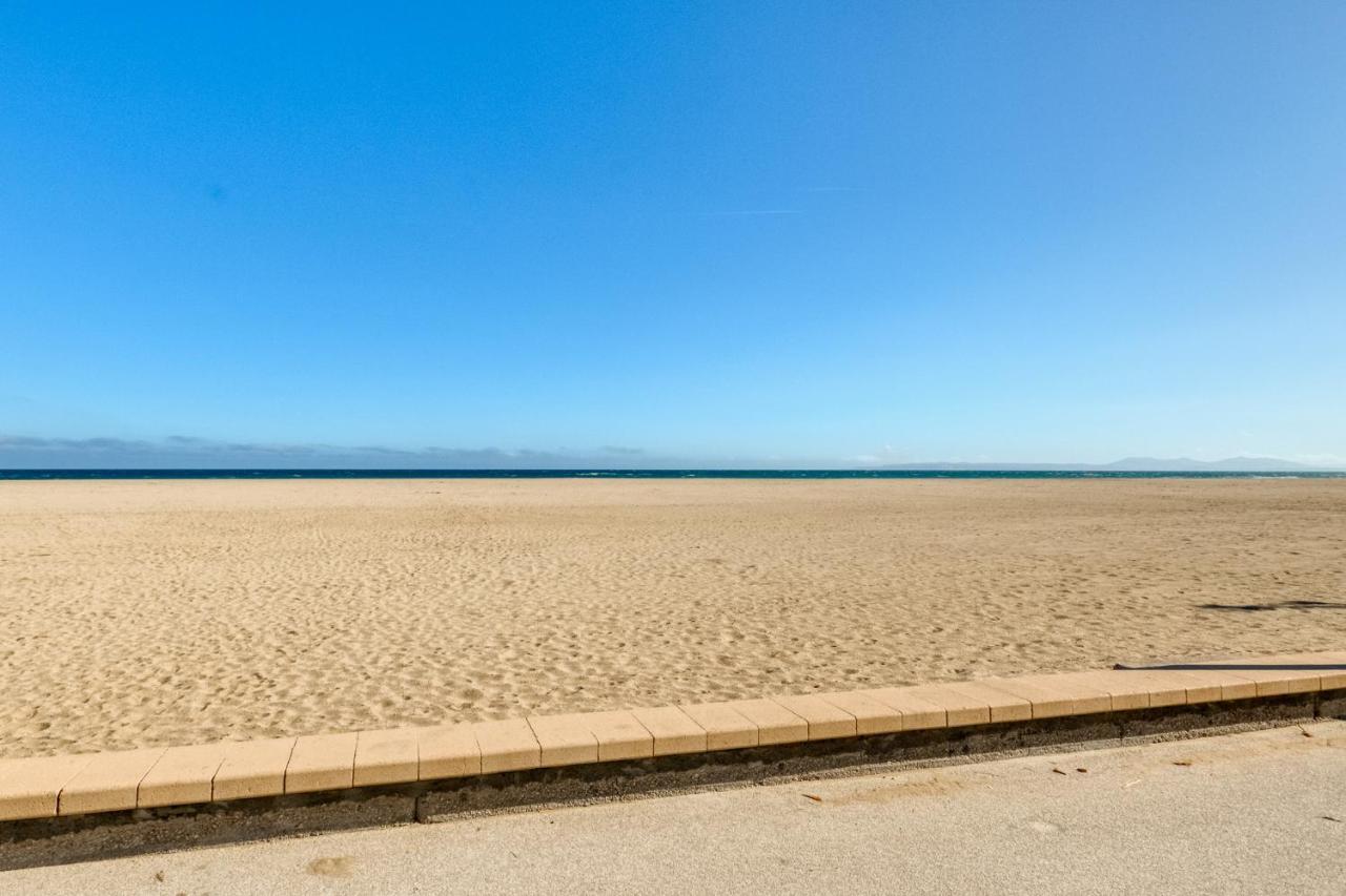 Oasis 11 Empuriabrava - Immo Barnedaアパートメント エクステリア 写真